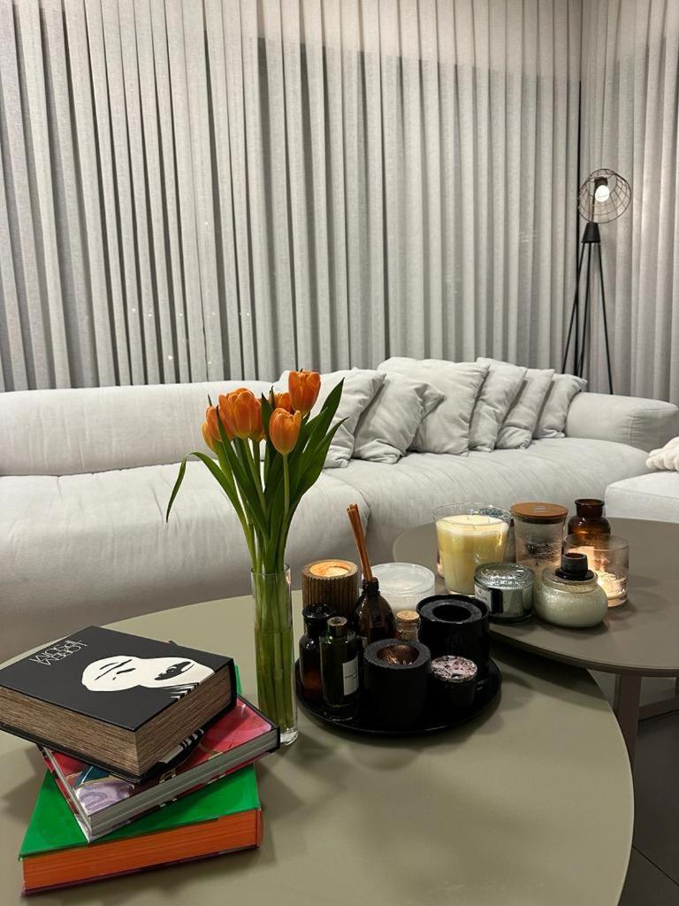 Hakerem New Luxury 3 Rooms Apartments And 2 Rooms Penthaus Tel Aviv Exterior foto